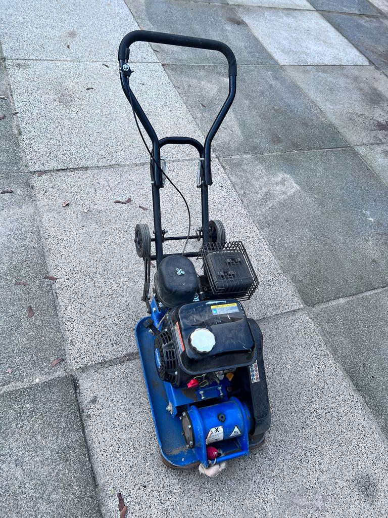 Rüttelplatte Bild 1